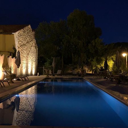 Les Appartements D Artiste De La Villa Du 15 - Restaurant La Maison - Piscine Chauffee Les Eyzies Buitenkant foto