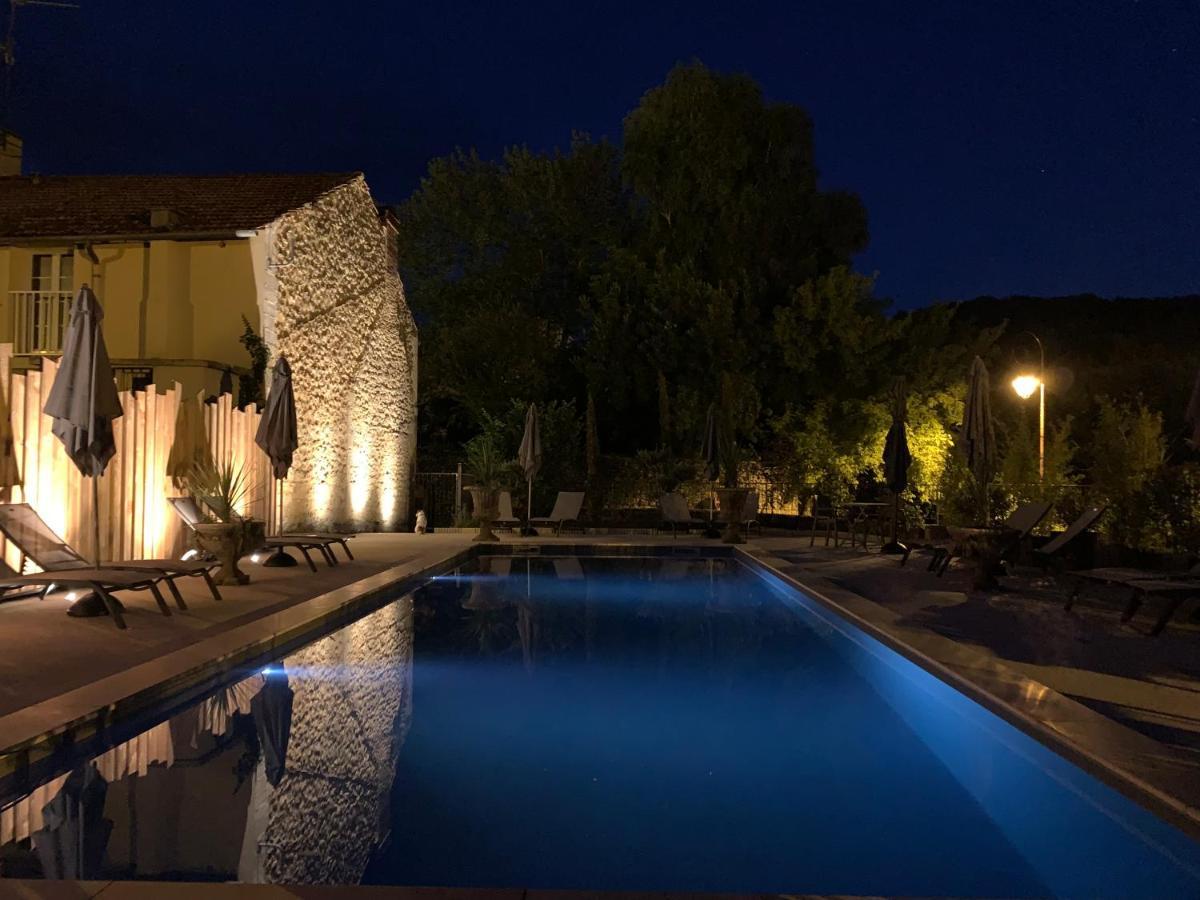Les Appartements D Artiste De La Villa Du 15 - Restaurant La Maison - Piscine Chauffee Les Eyzies Buitenkant foto